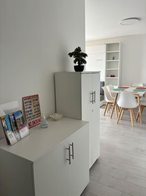 Appartement Tout Confort & Parking Beausoleil Exterior photo